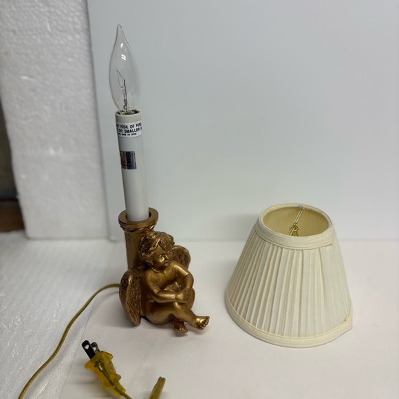 Vintage Gold Cherub Table Lamp With Pleated Shade Small - Picture 10 of 12